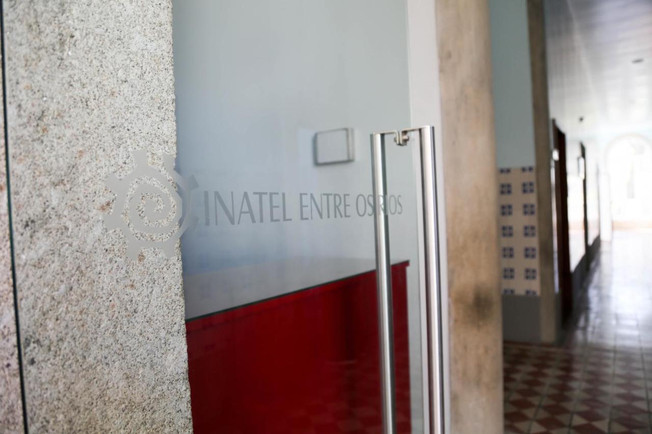 Inatel Entre-Os-Rios Hotel Portela  Buitenkant foto