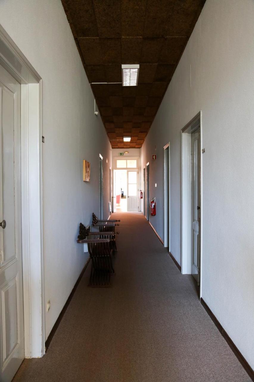Inatel Entre-Os-Rios Hotel Portela  Buitenkant foto