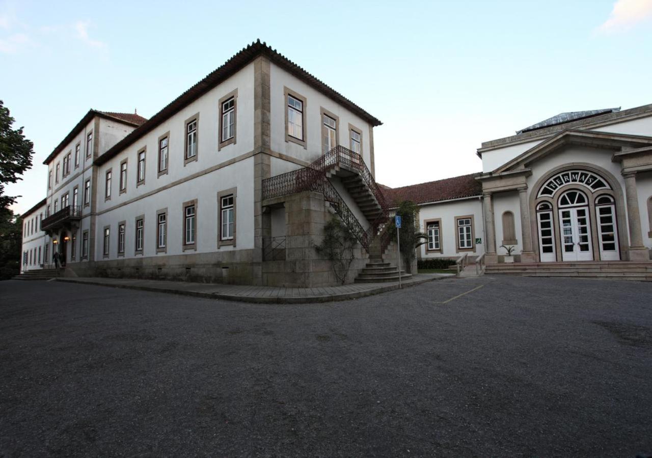 Inatel Entre-Os-Rios Hotel Portela  Buitenkant foto